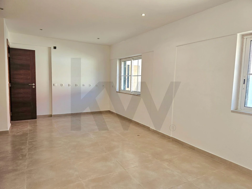 Moradia T4 para Venda em Alcabideche Foto 28