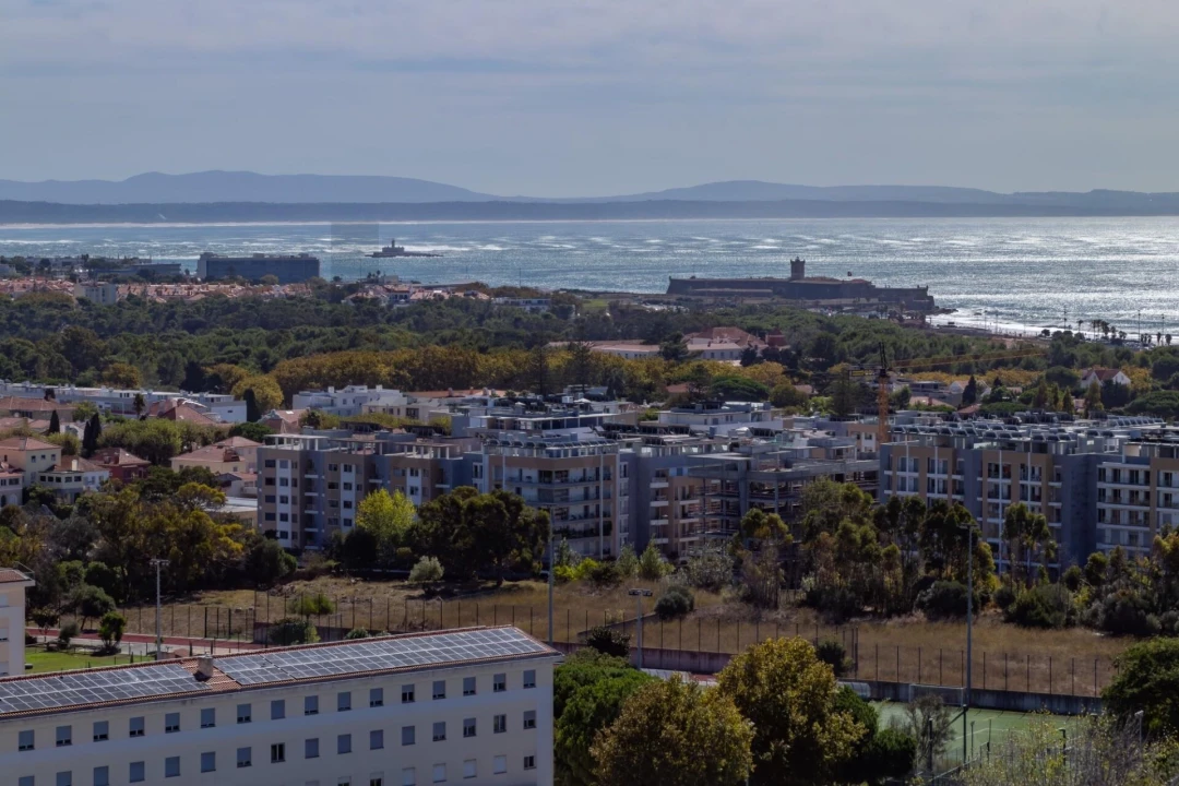 Apartamento T2 para Venda em Carcavelos e Parede Foto 23