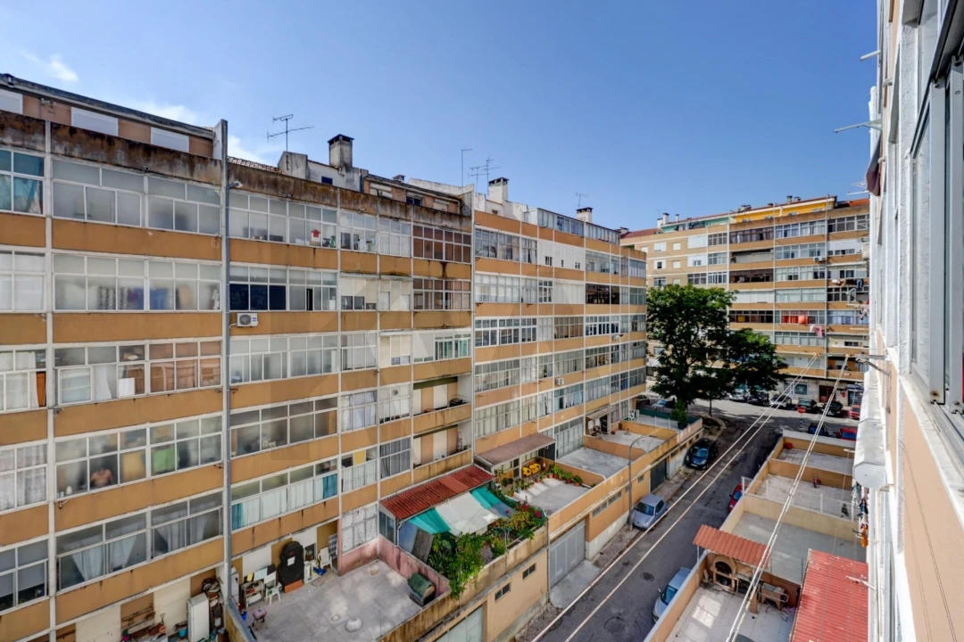 Apartamento T2 para Venda em Amora Foto 24