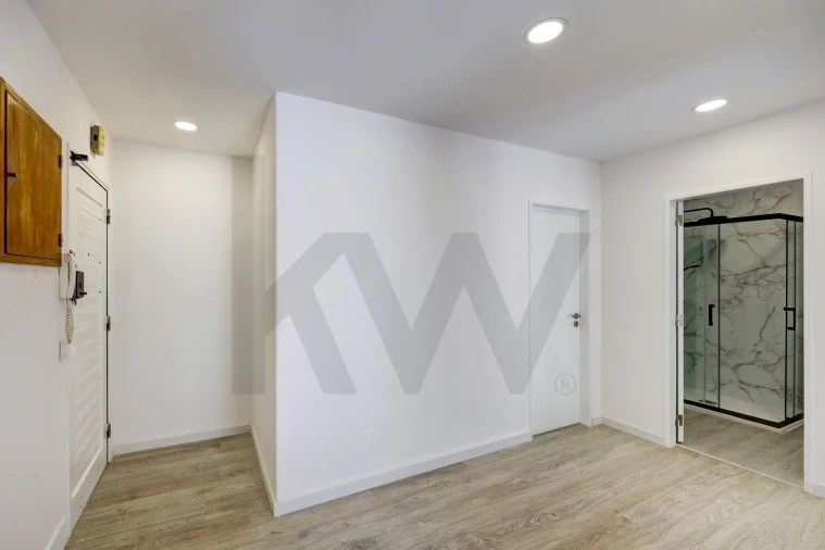 Apartamento T2 para Venda em Amora Foto 13