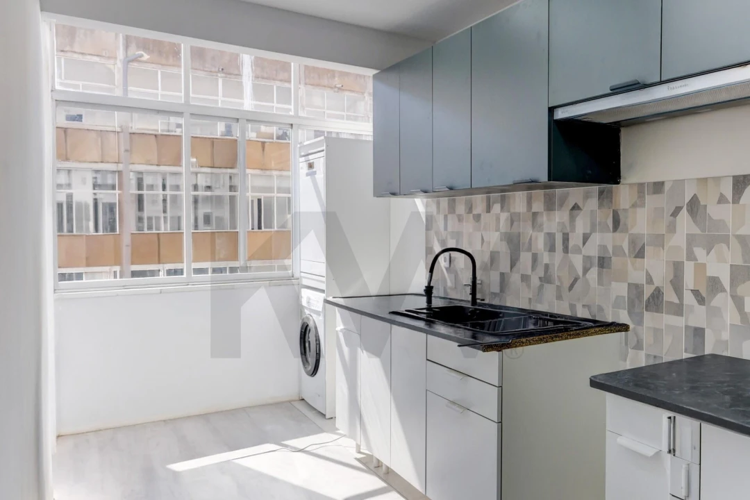 Apartamento T2 para Venda em Amora Foto 16