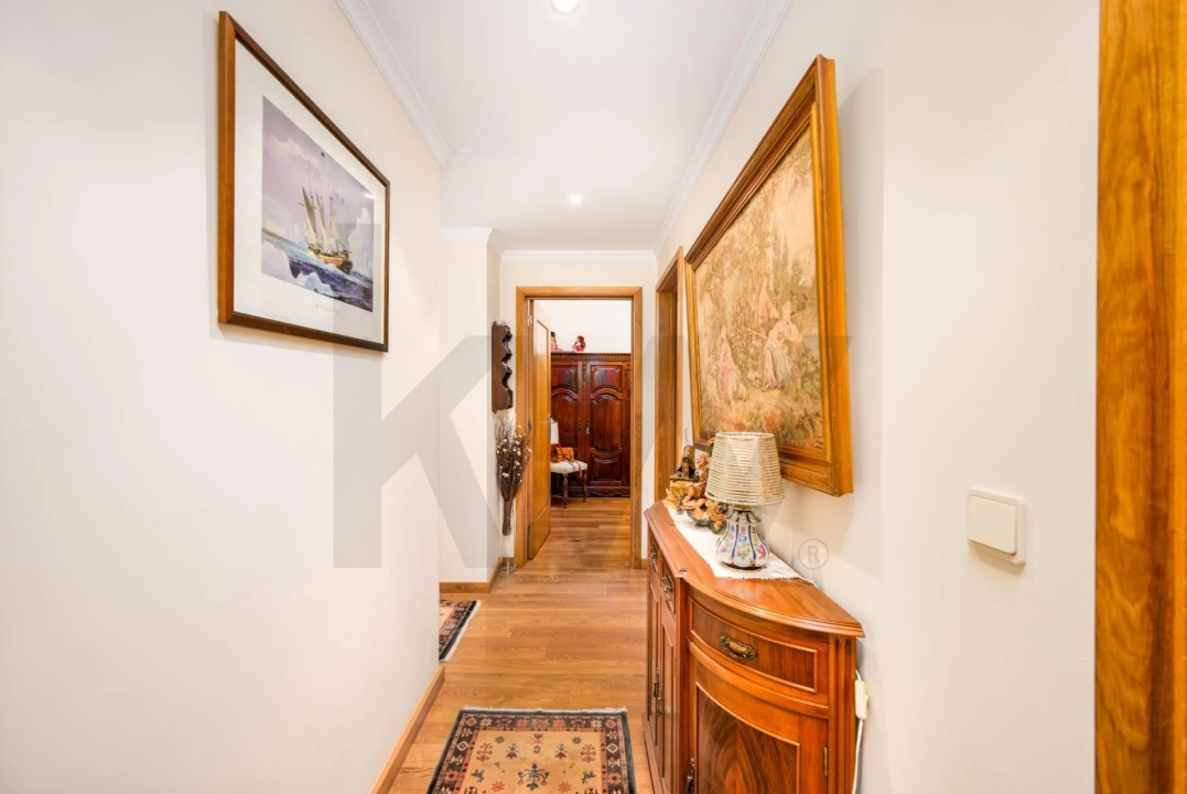 Apartamento T3 para Venda em Mafamude e Vilar do Paraíso Foto 24
