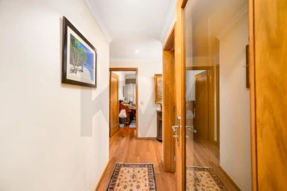 Apartamento T3 para Venda em Mafamude e Vilar do Paraíso