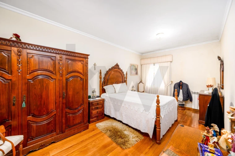 Apartamento T3 para Venda em Mafamude e Vilar do Paraíso Foto 14