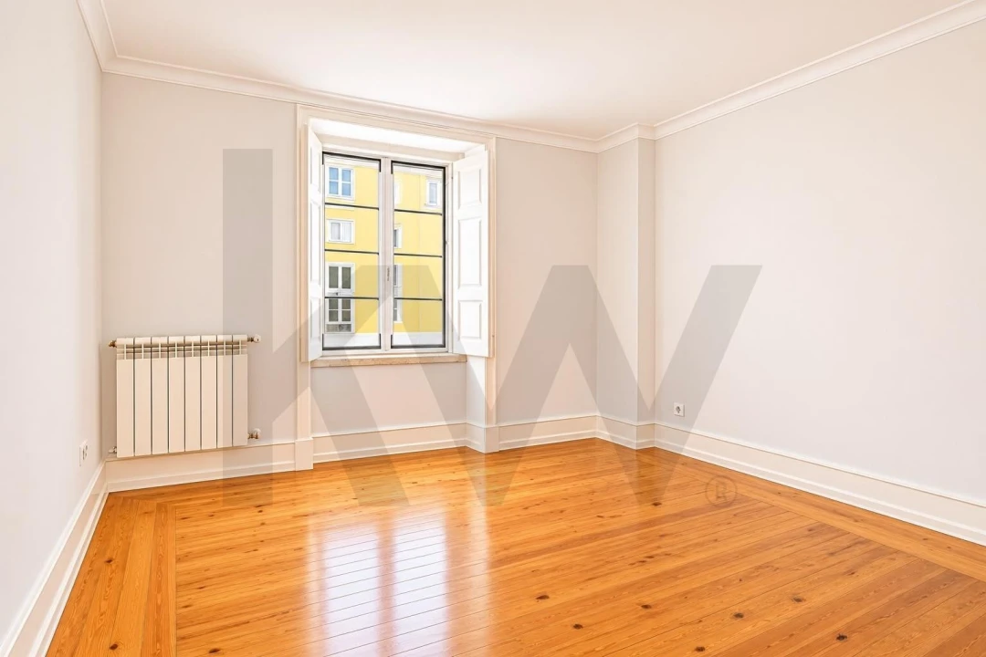 Apartamento T5 para Venda em Avenidas Novas Foto 15