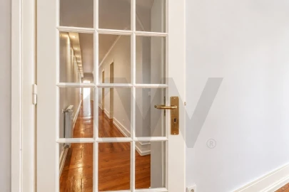 Apartamento T5 para Venda em Avenidas Novas