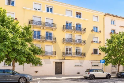 Apartamento T5 para Venda em Avenidas Novas