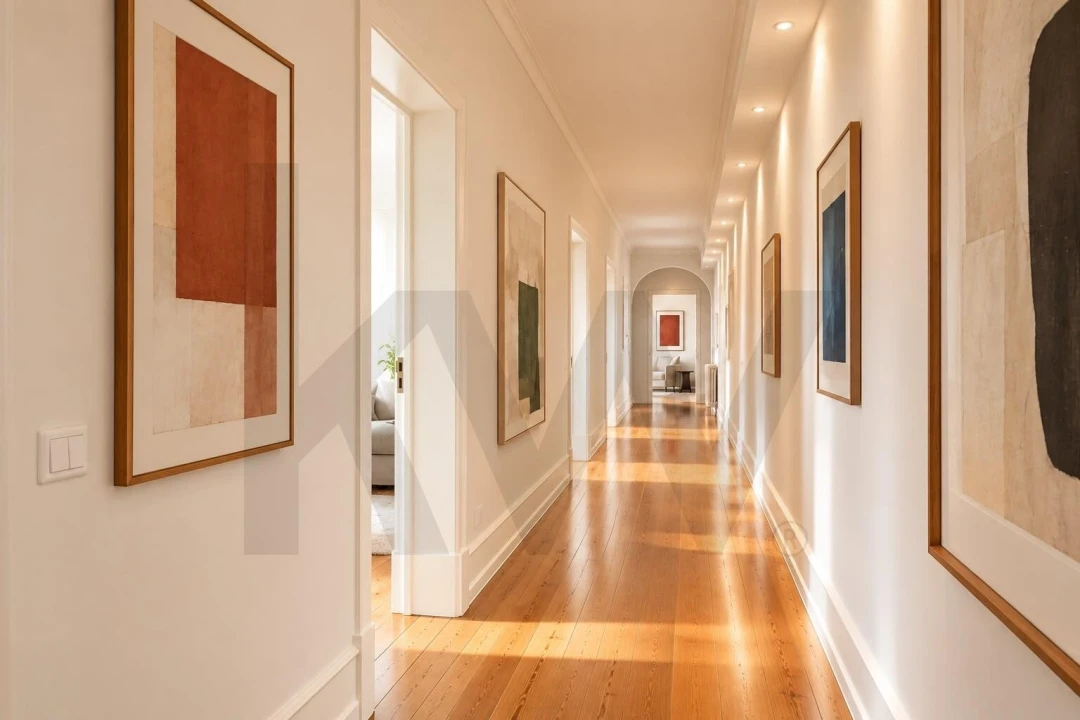 Apartamento T5 para Venda em Avenidas Novas Foto 14