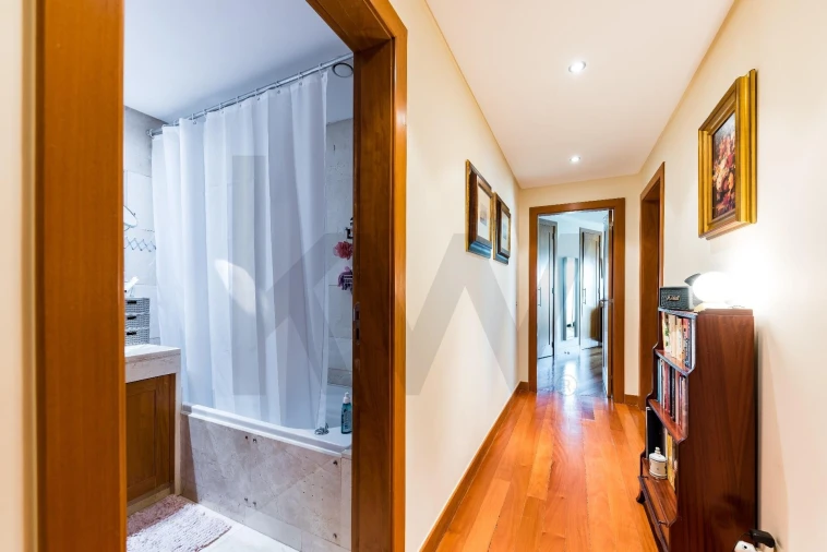 Apartamento T2 para Venda em Oeiras e São Julião da Barra, Paço de Arcos e Caxias Foto 19