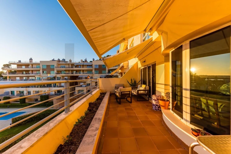 Apartamento T2 para Venda em Oeiras e São Julião da Barra, Paço de Arcos e Caxias Foto 9