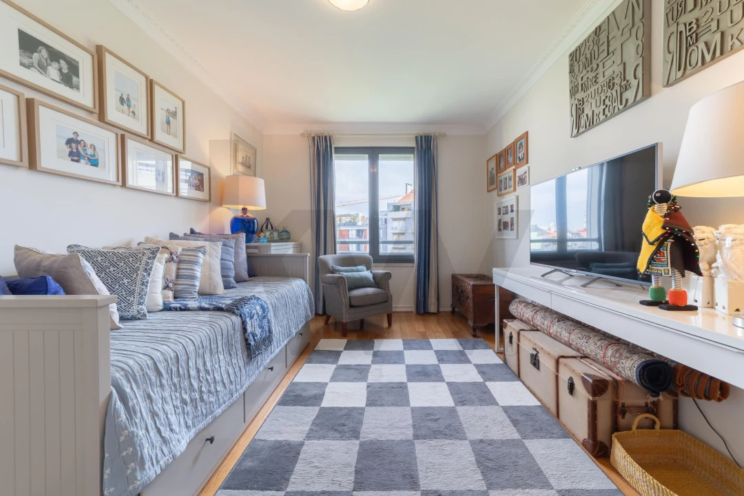 Apartamento T5 para Venda em Avenidas Novas Foto 18