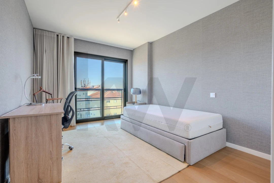 Apartamento T3 para Arrendamento em Carcavelos e Parede Foto 19