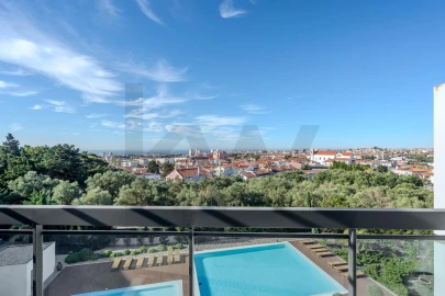 Apartamento T3 para Arrendamento em Carcavelos e Parede