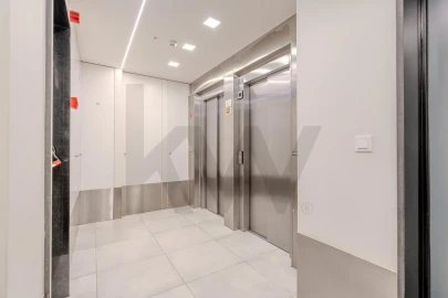 Apartamento T3 para Arrendamento em Carcavelos e Parede