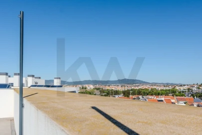 Apartamento T3 para Arrendamento em Carcavelos e Parede