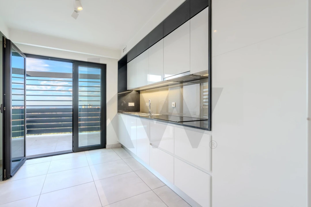 Apartamento T3 para Arrendamento em Carcavelos e Parede Foto 24