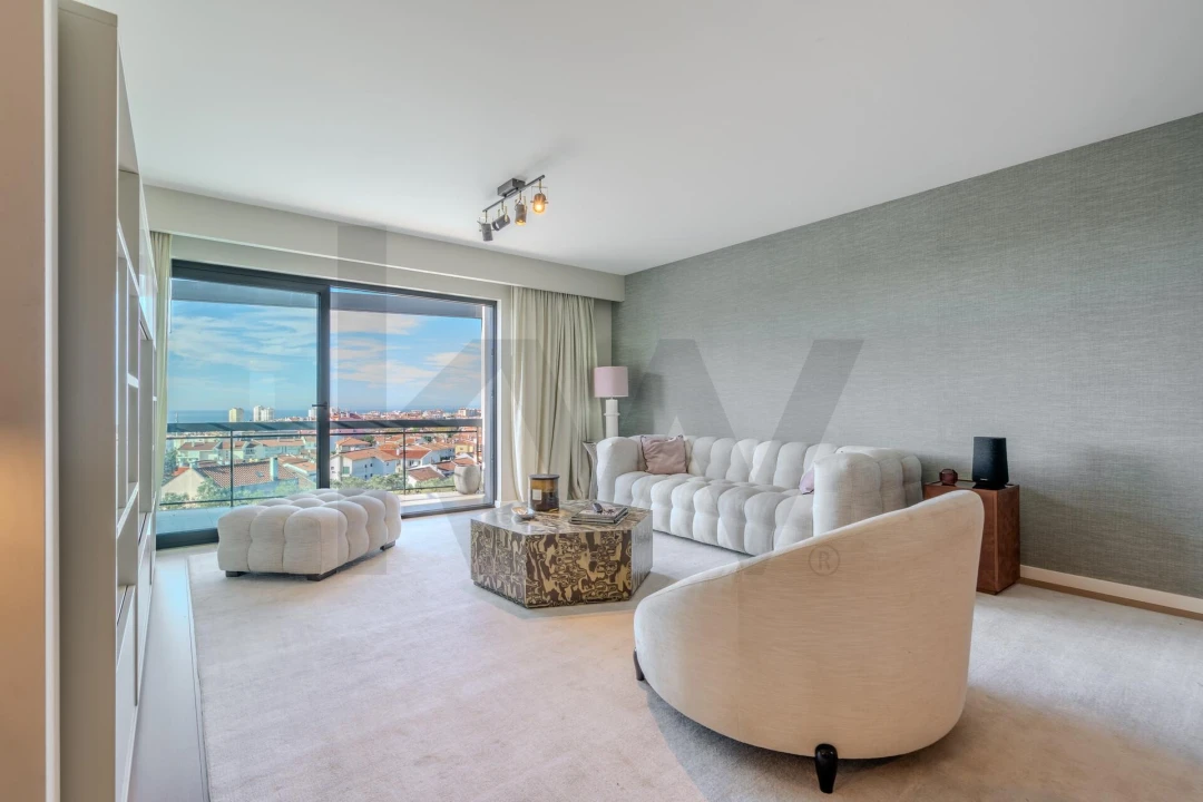 Apartamento T3 para Arrendamento em Carcavelos e Parede Foto 4