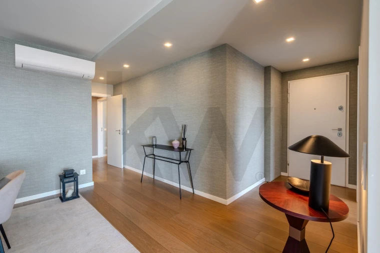 Apartamento T3 para Arrendamento em Carcavelos e Parede Foto 8