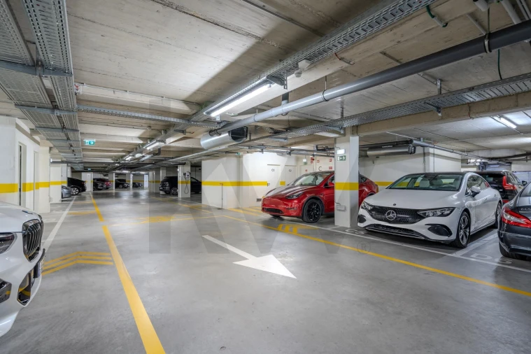 Apartamento T3 para Arrendamento em Carcavelos e Parede Foto 49