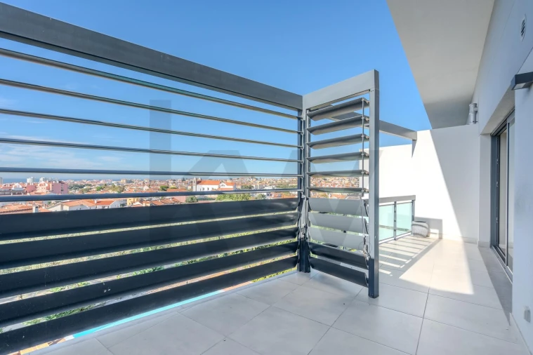 Apartamento T3 para Arrendamento em Carcavelos e Parede Foto 31
