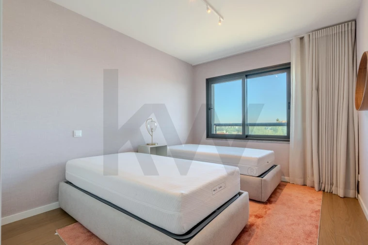 Apartamento T3 para Arrendamento em Carcavelos e Parede Foto 22