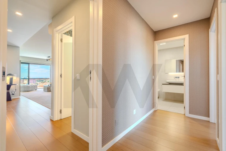 Apartamento T3 para Arrendamento em Carcavelos e Parede Foto 10