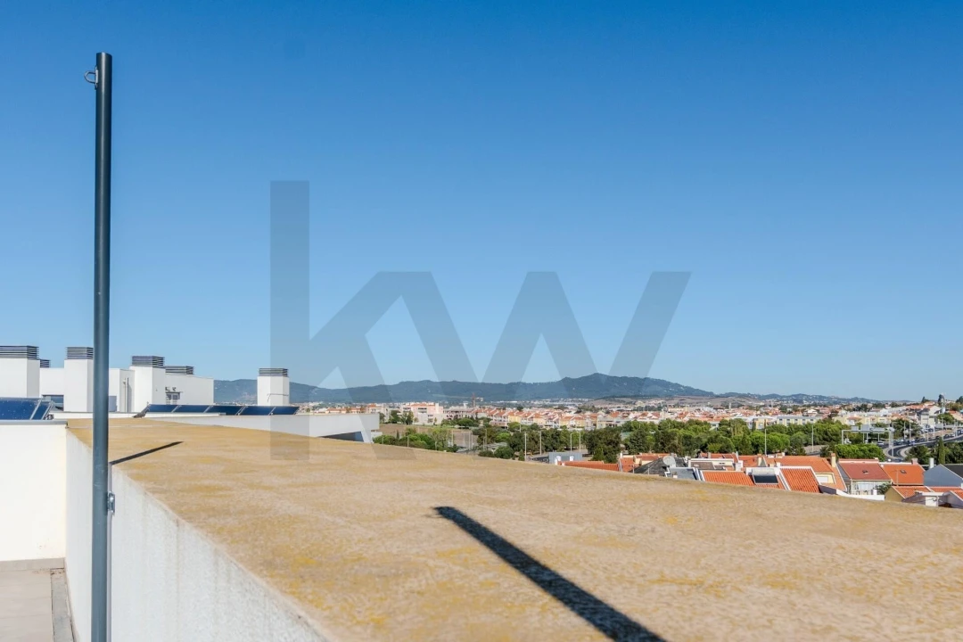 Apartamento T3 para Arrendamento em Carcavelos e Parede Foto 40