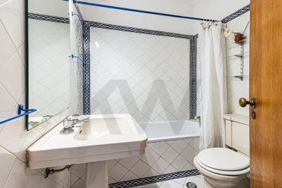 Apartamento T4 para Venda em Portimão