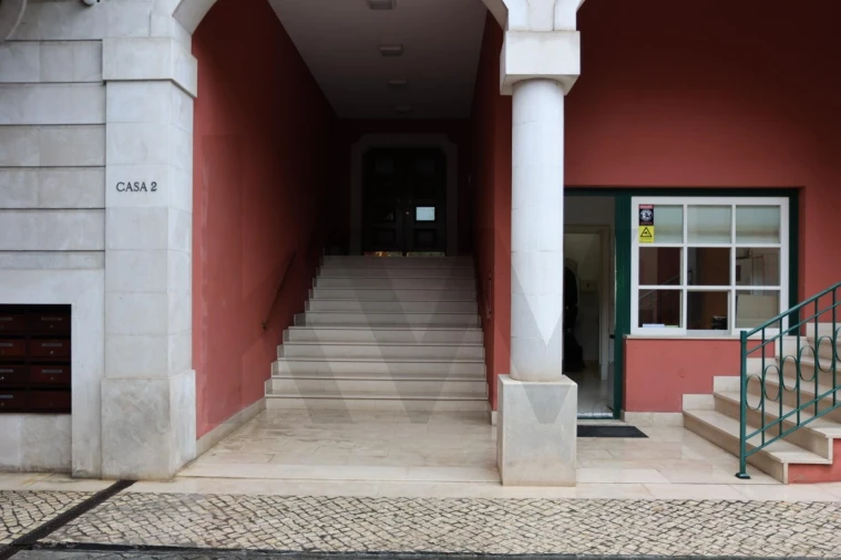 Apartamento T1 para Venda em Estrela Foto 2