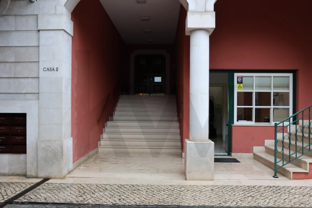 Apartamento T1 para Venda em Estrela Foto 2