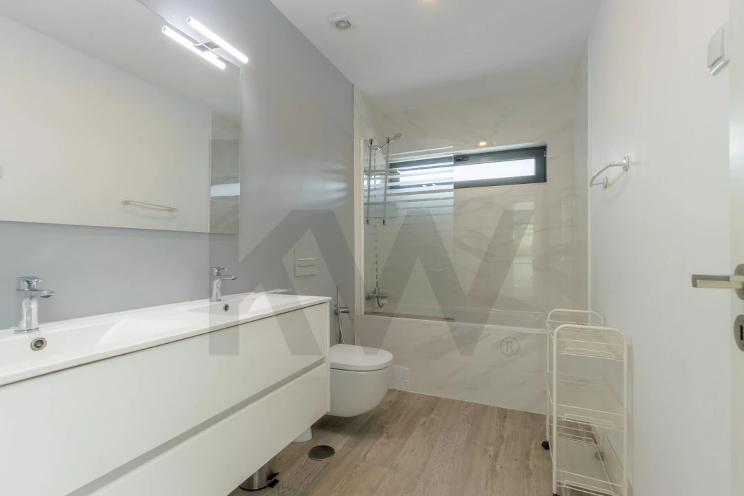 Moradia T3 para Venda em São Domingos de Rana Foto 31