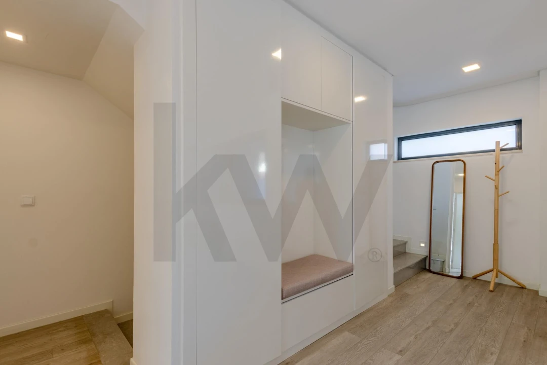Moradia T3 para Venda em São Domingos de Rana Foto 19