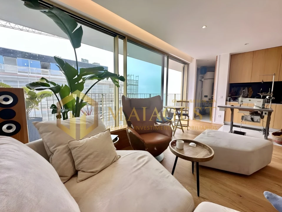 Apartamento T2 para Venda em Canidelo Foto 3