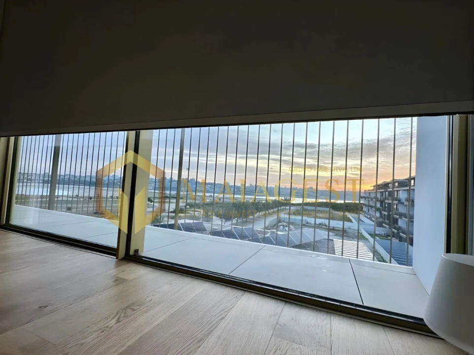 Apartamento T2 para Venda em Canidelo Foto 24