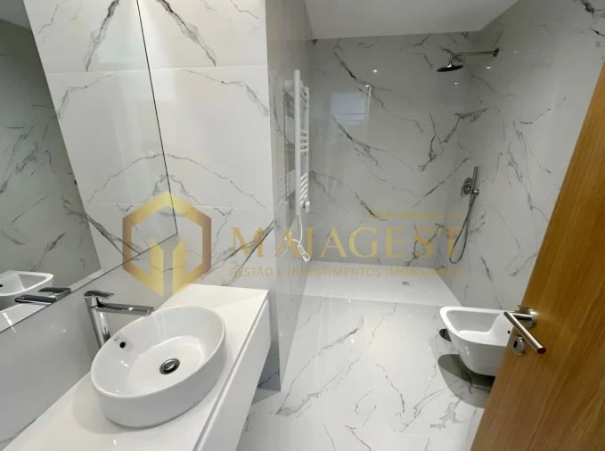 Apartamento T2 para Venda em Canidelo Foto 21