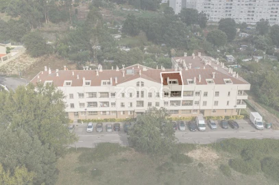 Apartamento T2 para Venda em Mafamude e Vilar do Paraíso