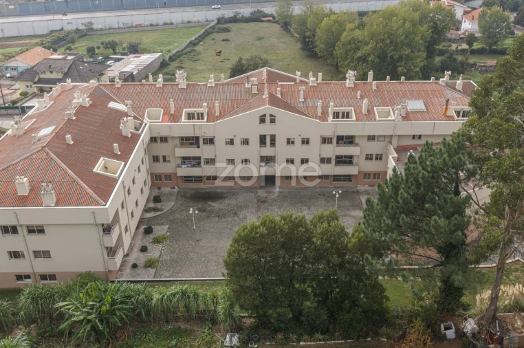 Apartamento T2 para Venda em Mafamude e Vilar do Paraíso Foto 6