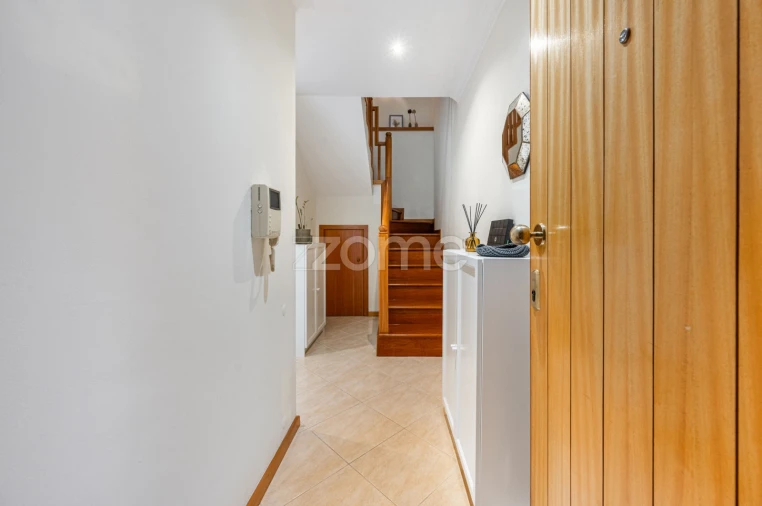 Apartamento T2 para Venda em Mafamude e Vilar do Paraíso Foto 10