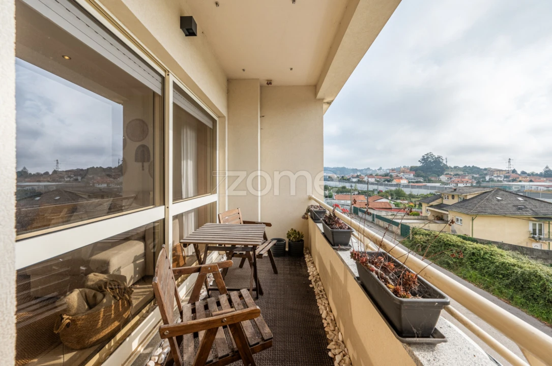 Apartamento T2 para Venda em Mafamude e Vilar do Paraíso Foto 16