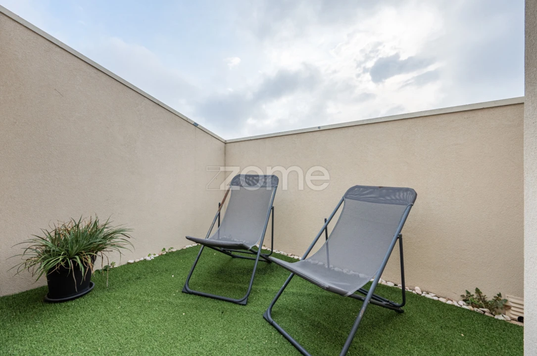 Apartamento T2 para Venda em Mafamude e Vilar do Paraíso Foto 24
