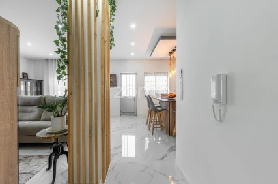 Apartamento T3 para Venda em Fânzeres e São Pedro da Cova