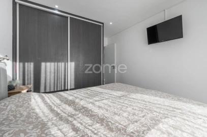 Apartamento T3 para Venda em Fânzeres e São Pedro da Cova