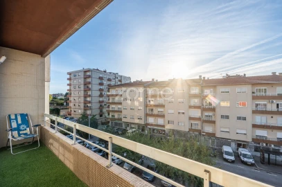 Apartamento T3 para Venda em Fânzeres e São Pedro da Cova
