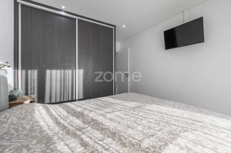 Apartamento T3 para Venda em Fânzeres e São Pedro da Cova Foto 13