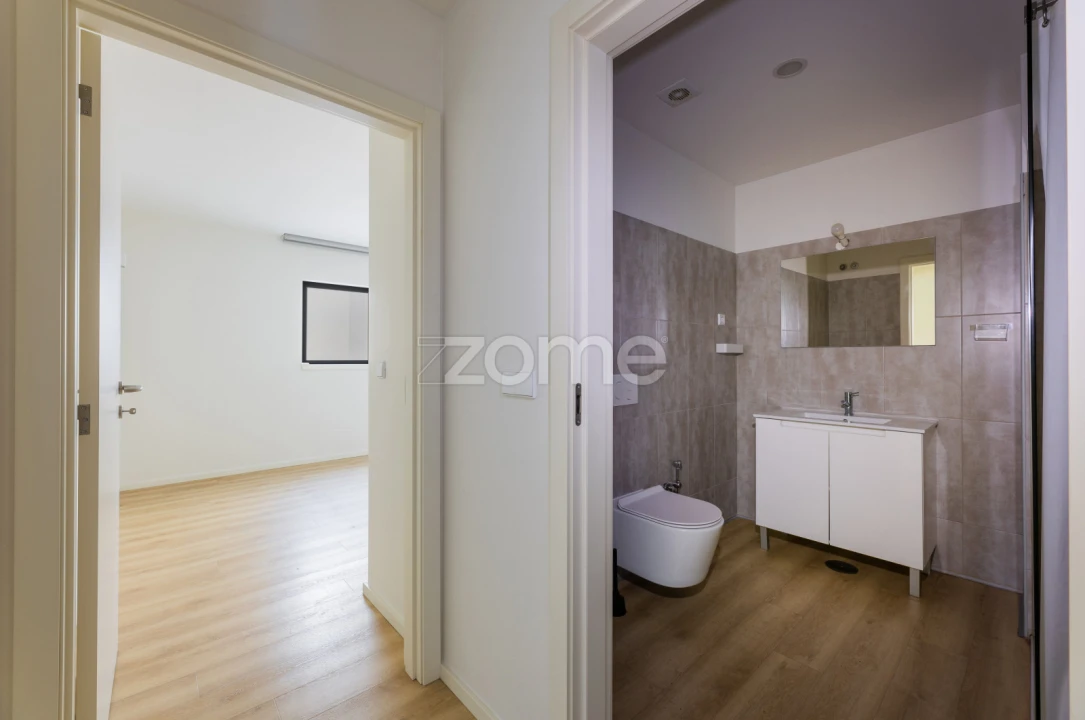Apartamento T2 para Arrendamento em São Vicente (Braga) Foto 11