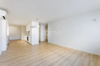 Apartamento T2 para Arrendamento em São Vicente (Braga)
