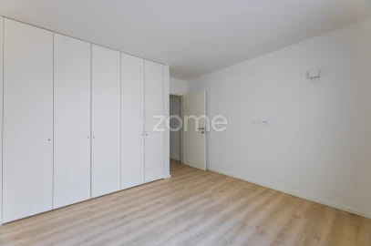 Apartamento T2 para Arrendamento em São Vicente (Braga)