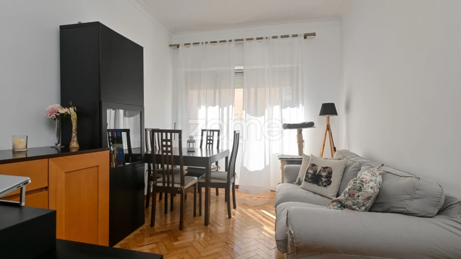 Apartamento T1 para Venda em Ajuda
