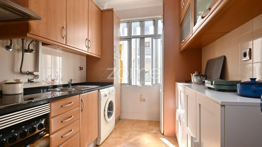 Apartamento T1 para Venda em Ajuda