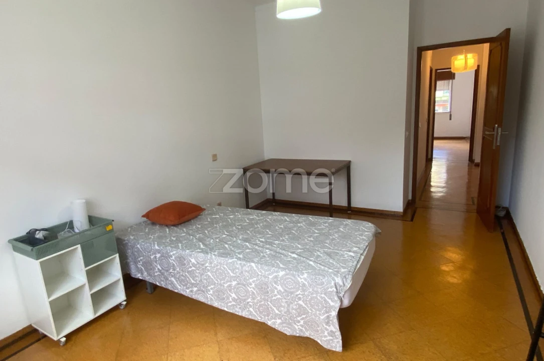 Apartamento T3 para Arrendamento em Leiria, Pousos, Barreira e Cortes Foto 14